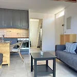 Lägenhet Duplex 100m Plage, Terrasse, Parking, 4 Couchages - - Fr-1-251-533 *